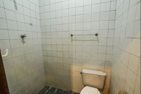 Casa para alugar com 120m², 3 quartos e 2 vagas Casa para alugar com 120m², 3 quartos e 2 vagasBanheiro de serviço