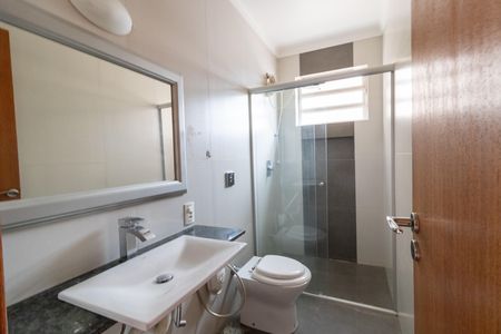 Apartamento para alugar com 160m², 3 quartos e 2 vagas Apartamento para alugar com 160m², 3 quartos e 2 vagasBanheiro