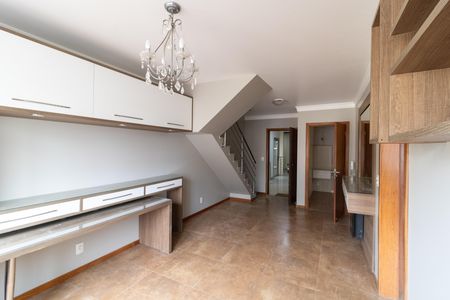Apartamento para alugar com 160m², 3 quartos e 2 vagas Apartamento para alugar com 160m², 3 quartos e 2 vagasSala