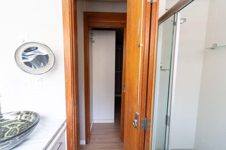 Apartamento para alugar com 160m², 3 quartos e 2 vagas Apartamento para alugar com 160m², 3 quartos e 2 vagasBanheiro da Suíte