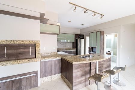 Apartamento para alugar com 160m², 3 quartos e 2 vagas Apartamento para alugar com 160m², 3 quartos e 2 vagasCozinha