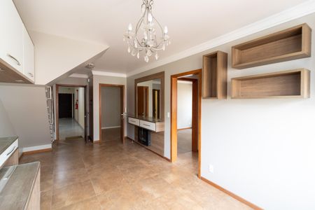 Apartamento para alugar com 160m², 3 quartos e 2 vagas Apartamento para alugar com 160m², 3 quartos e 2 vagasSala