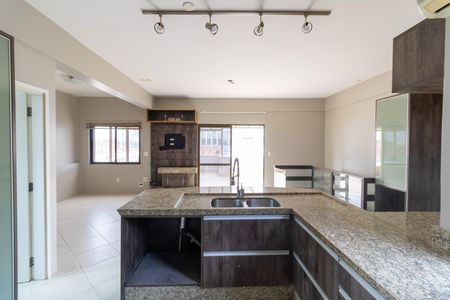 Apartamento para alugar com 160m², 3 quartos e 2 vagas Apartamento para alugar com 160m², 3 quartos e 2 vagasCozinha