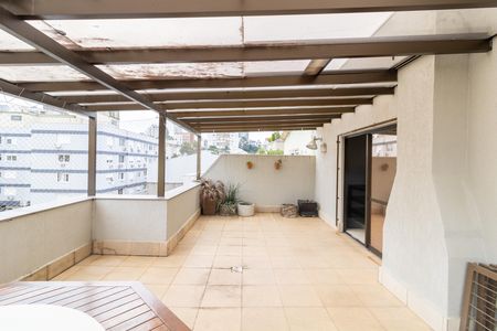 Apartamento para alugar com 160m², 3 quartos e 2 vagas Apartamento para alugar com 160m², 3 quartos e 2 vagasTerraço