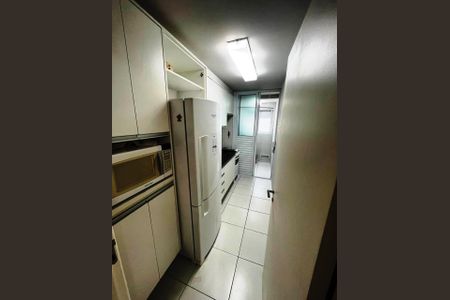 Apartamento à venda com 51m², 1 quarto e 1 vaga Apartamento à venda com 51m², 1 quarto e 1 vagaCozinha