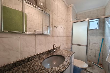 Apartamento à venda com 56m², 3 quartos e 1 vaga Apartamento à venda com 56m², 3 quartos e 1 vagaBanheiro