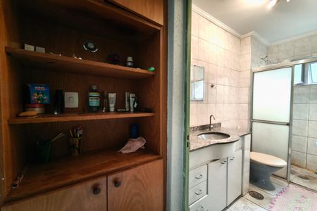 Apartamento à venda com 56m², 3 quartos e 1 vaga Apartamento à venda com 56m², 3 quartos e 1 vagaBanheiro