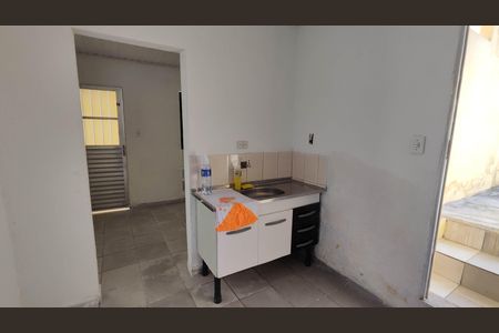 Casa para alugar com 50m², 1 quarto e 1 vaga Casa para alugar com 50m², 1 quarto e 1 vagaCozinha