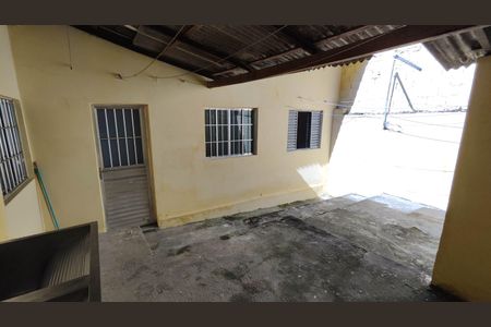 Casa para alugar com 50m², 1 quarto e 1 vaga Casa para alugar com 50m², 1 quarto e 1 vagaÁrea de Serviço