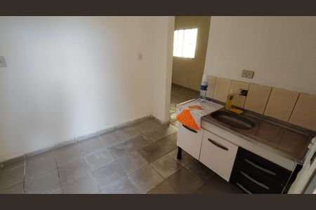 Casa para alugar com 50m², 1 quarto e 1 vaga Casa para alugar com 50m², 1 quarto e 1 vagaCozinha