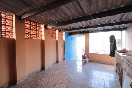 Casa para alugar com 164m², 2 quartos e 1 vagaÁrea de Serviço
