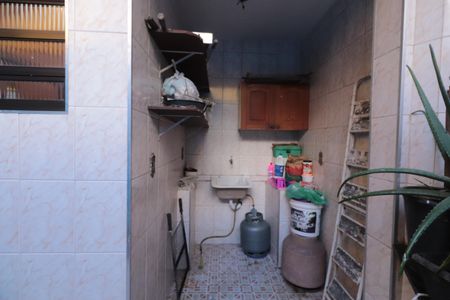 Casa para alugar com 164m², 2 quartos e 1 vagaQuintal