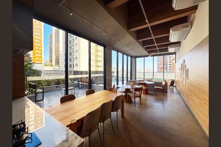 Apartamento à venda com 109m², 3 quartos e 2 vagas Apartamento à venda com 109m², 3 quartos e 2 vagassala de festa