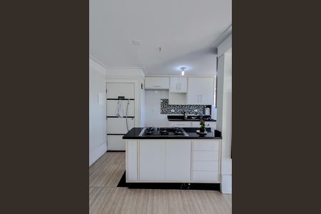 Apartamento para alugar com 55m², 2 quartos e 1 vaga Apartamento para alugar com 55m², 2 quartos e 1 vagaCozinha