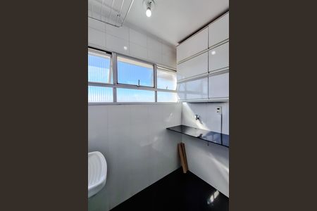 Apartamento para alugar com 55m², 2 quartos e 1 vaga Apartamento para alugar com 55m², 2 quartos e 1 vagaÁrea de Serviço
