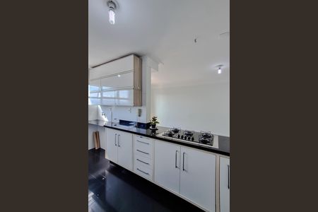 Apartamento para alugar com 55m², 2 quartos e 1 vaga Apartamento para alugar com 55m², 2 quartos e 1 vagaBanheiro