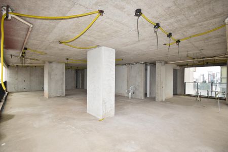 Apartamento à venda com 400m², 3 quartos e 3 vagas Apartamento à venda com 400m², 3 quartos e 3 vagasSala