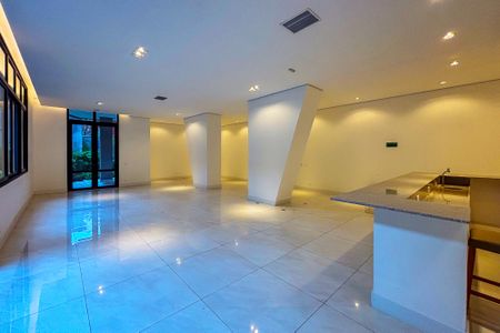Apartamento à venda com 400m², 3 quartos e 3 vagas Apartamento à venda com 400m², 3 quartos e 3 vagasÁrea comum