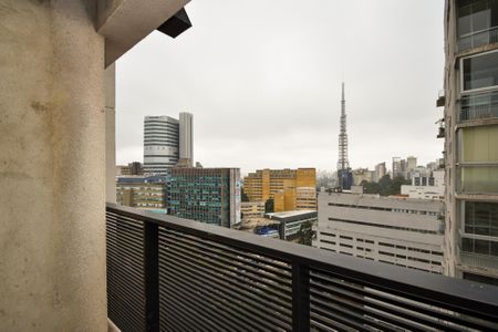 Apartamento à venda com 400m², 3 quartos e 3 vagas Apartamento à venda com 400m², 3 quartos e 3 vagasÁrea de serviço