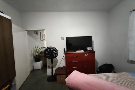 Casa à venda com 250m², 3 quartos e 6 vagas Casa à venda com 250m², 3 quartos e 6 vagasQuarto 1