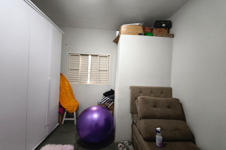 Casa à venda com 250m², 3 quartos e 6 vagas Casa à venda com 250m², 3 quartos e 6 vagasQuarto 2
