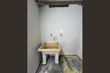 Casa para alugar com 60m², 1 quarto e 1 vaga Casa para alugar com 60m², 1 quarto e 1 vagaÁrea de Serviço