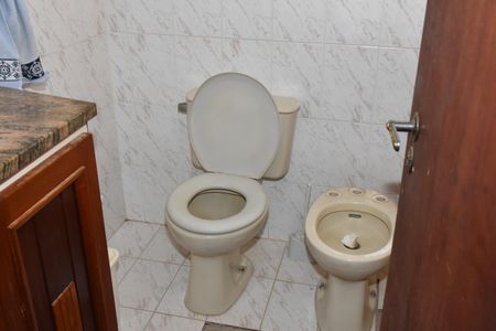 Casa à venda com 20800m², 3 quartos e 3 vagasBanheiro da Suíte