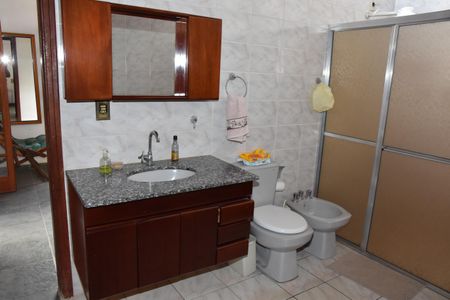 Casa à venda com 20800m², 3 quartos e 3 vagasbanheiro social entre os quartos