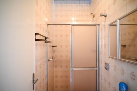 Casa para alugar com 188m², 4 quartos e 3 vagas Casa para alugar com 188m², 4 quartos e 3 vagasBanheiro da Suíte 2