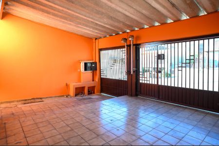 Casa para alugar com 188m², 4 quartos e 3 vagas Casa para alugar com 188m², 4 quartos e 3 vagasGaragem