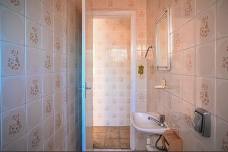 Casa para alugar com 188m², 4 quartos e 3 vagas Casa para alugar com 188m², 4 quartos e 3 vagasBanheiro de Serviço