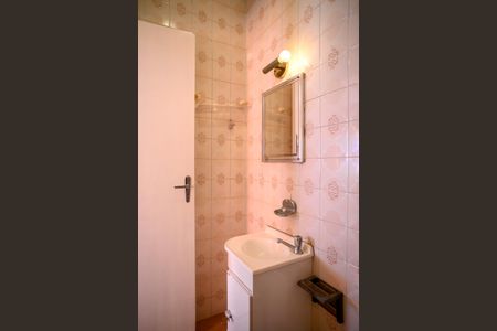 Casa para alugar com 188m², 4 quartos e 3 vagas Casa para alugar com 188m², 4 quartos e 3 vagasBanheiro da Suíte
