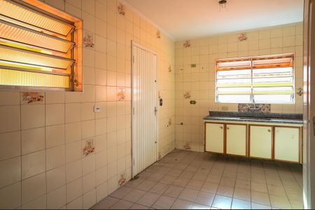Casa para alugar com 188m², 4 quartos e 3 vagas Casa para alugar com 188m², 4 quartos e 3 vagasCozinha