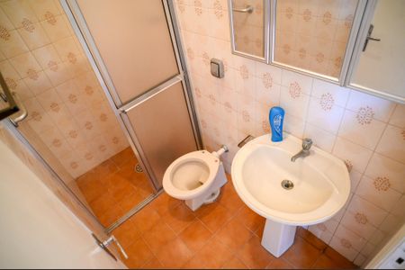 Casa para alugar com 188m², 4 quartos e 3 vagas Casa para alugar com 188m², 4 quartos e 3 vagasBanheiro da Suíte 2
