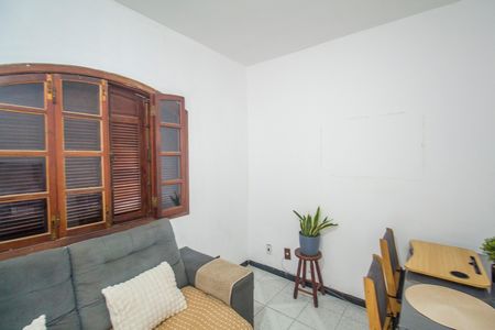 Sala de casa à venda com 2 quartos, 351m² em Realengo, Rio de Janeiro