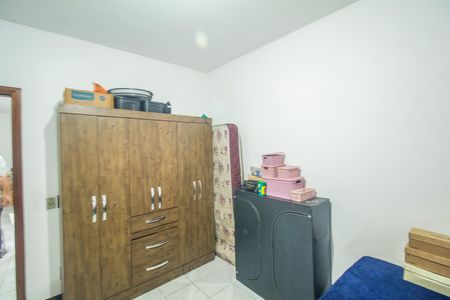 Casa à venda com 351m², 2 quartos e 2 vagas Casa à venda com 351m², 2 quartos e 2 vagasSuíte