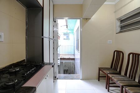 Apartamento para alugar com 125m², 3 quartos e 2 vagas Apartamento para alugar com 125m², 3 quartos e 2 vagasCozinha