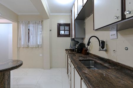 Apartamento para alugar com 125m², 3 quartos e 2 vagas Apartamento para alugar com 125m², 3 quartos e 2 vagasCozinha