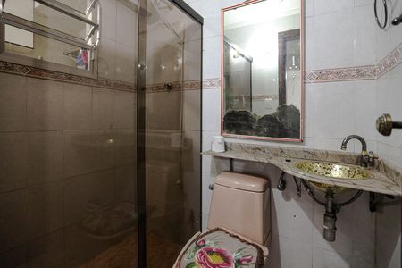 Apartamento para alugar com 125m², 3 quartos e 2 vagas Apartamento para alugar com 125m², 3 quartos e 2 vagasBanheiro de Serviço