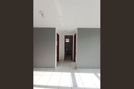 Sala - Corredor  de apartamento à venda com 2 quartos, 60m² em Curicica, Rio de Janeiro