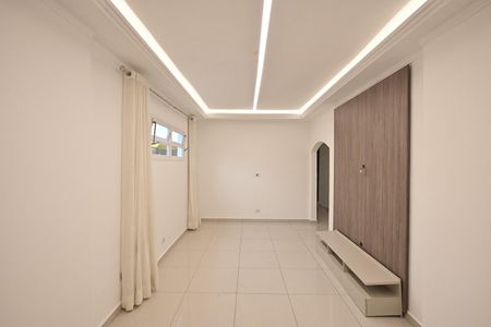 Sala de casa à venda com 2 quartos, 280m² em Jardim Umarizal, São Paulo