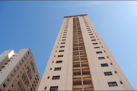 Apartamento para alugar com 59m², 2 quartos e 1 vaga