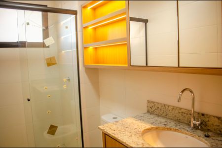 Apartamento para alugar com 59m², 2 quartos e 1 vaga