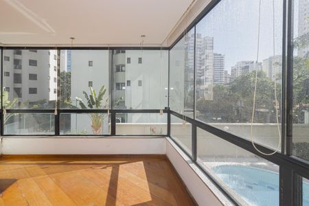Varanda de apartamento à venda com 4 quartos, 165m² em Indianópolis, São Paulo