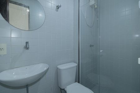 Banheiro de serviço de apartamento à venda com 4 quartos, 165m² em Indianópolis, São Paulo