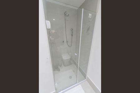Studio para alugar com 25m², 1 quarto e sem vaga Studio para alugar com 25m², 1 quarto e sem vagaBanheiro