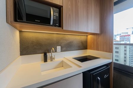 Studio para alugar com 25m², 1 quarto e sem vaga Studio para alugar com 25m², 1 quarto e sem vagaCozinha