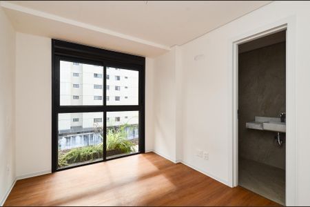 Apartamento à venda com 105m², 3 quartos e 2 vagasSuite 2