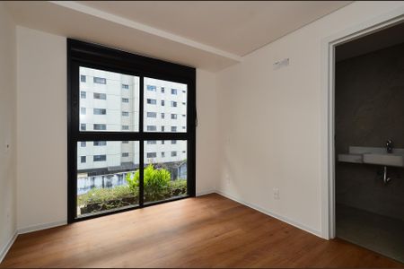 Apartamento à venda com 105m², 3 quartos e 2 vagasSuíte 1
