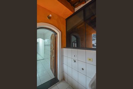Casa à venda com 243m², 2 quartos e 2 vagas Casa à venda com 243m², 2 quartos e 2 vagasÁrea de Serviço